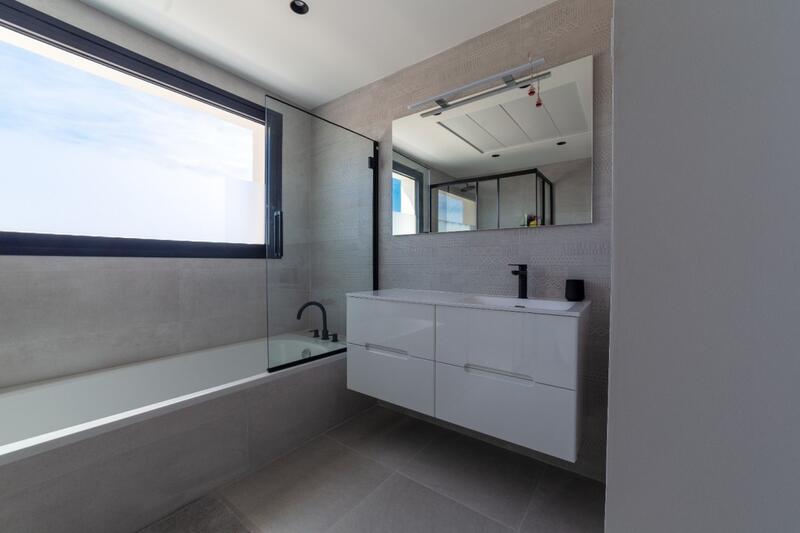 4 slaapkamer Villa Te koop