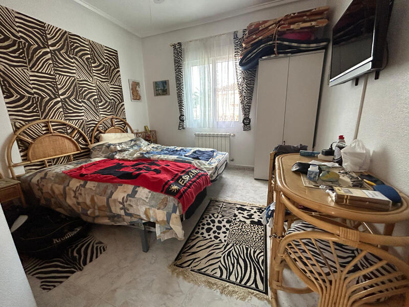 2 Cuarto Villa en venta