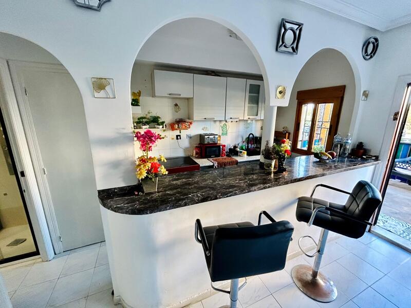 2 bedroom Duplex for sale