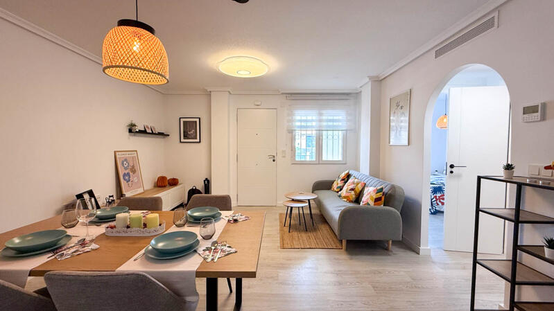2 bedroom Apartment for sale