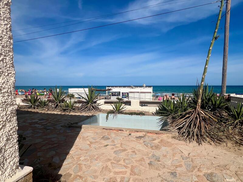 3 Cuarto Villa en venta