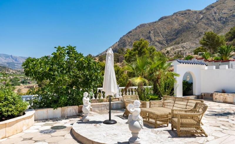 15 Cuarto Villa en venta