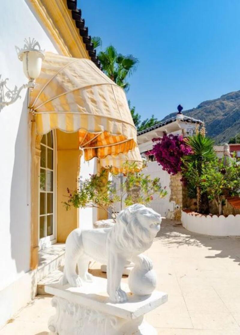 15 Cuarto Villa en venta