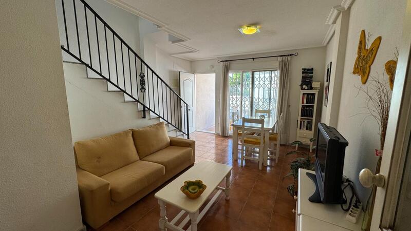2 chambre Local Commercial à vendre