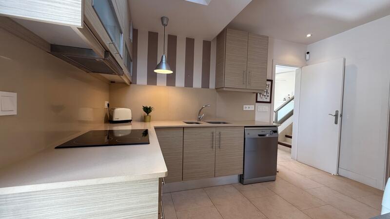 3 chambre Duplex à vendre
