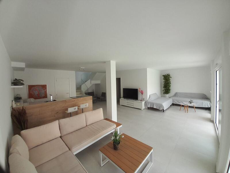 4 Schlafzimmer Villa zu verkaufen