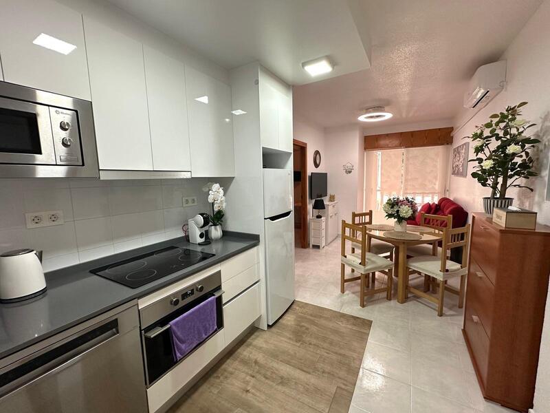 2 slaapkamer Appartement Te koop
