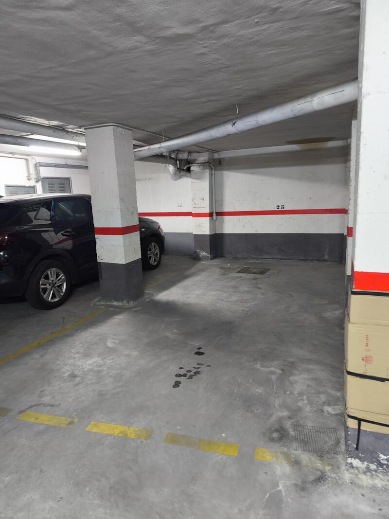Handelsimmobilie zu verkaufen