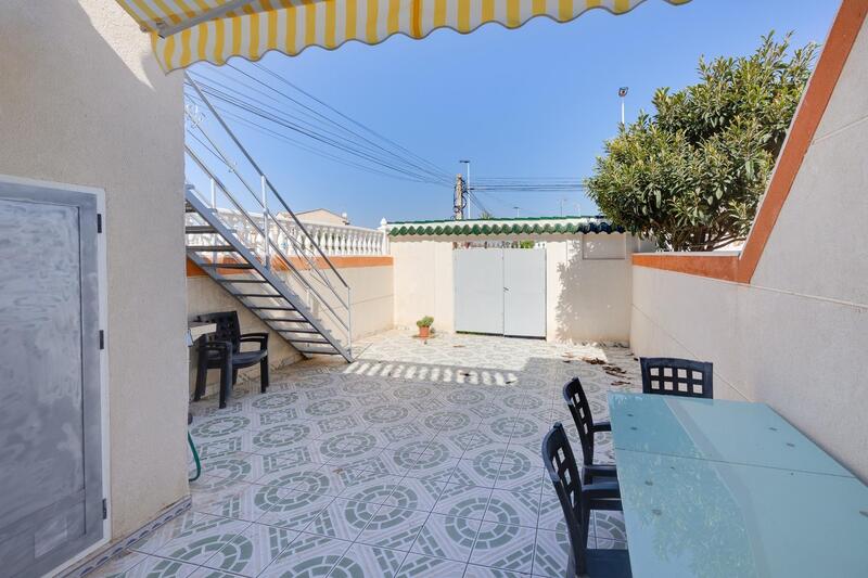 2 Cuarto Adosado en venta