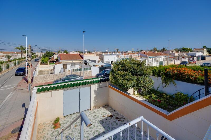 2 Cuarto Adosado en venta