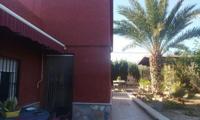 4 slaapkamer Villa Te koop
