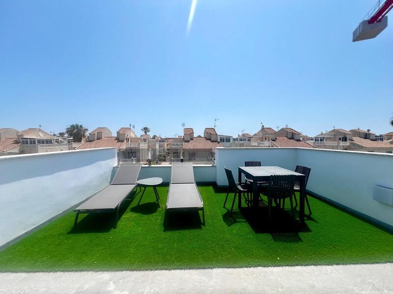 3 Cuarto Villa en venta