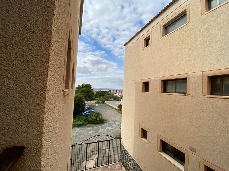 Lejlighed til salg i Torrevieja, Alicante