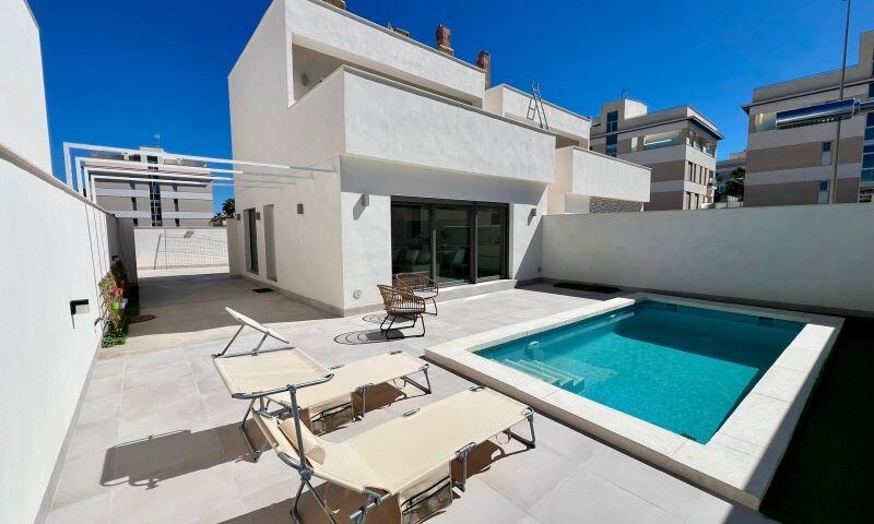 3 slaapkamer Villa Te koop