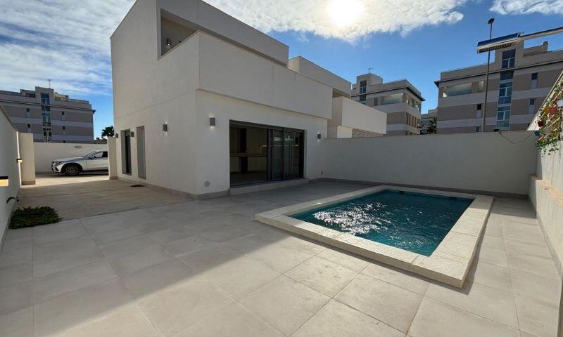 3 slaapkamer Villa Te koop