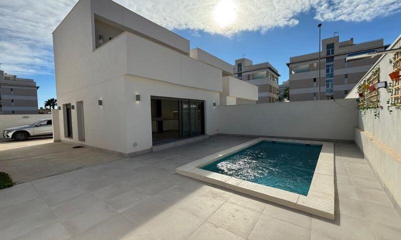3 slaapkamer Villa Te koop