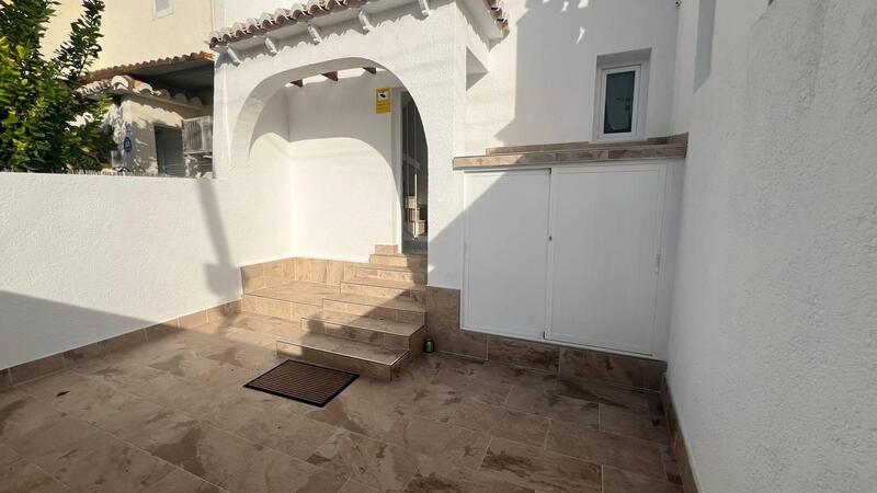 Byhus til salg i Torrevieja, Alicante