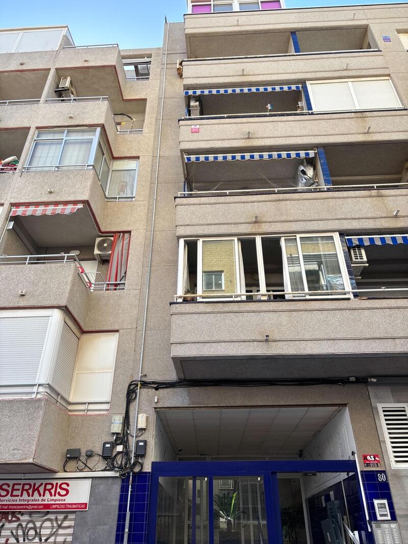 Lägenhet till salu i Torrevieja, Alicante