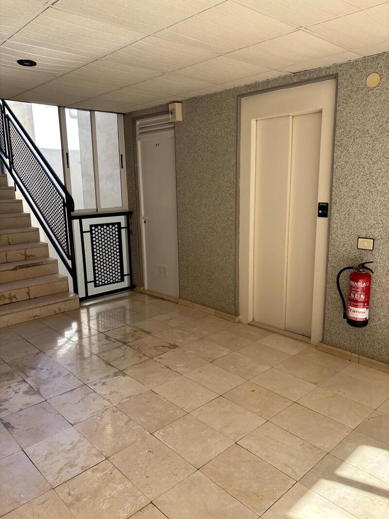 2 спальная комната квартира продается
