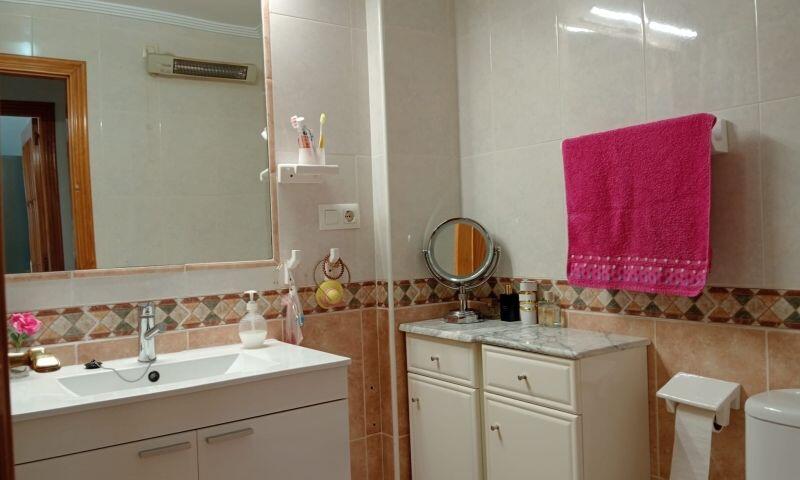 4 Cuarto Villa en venta