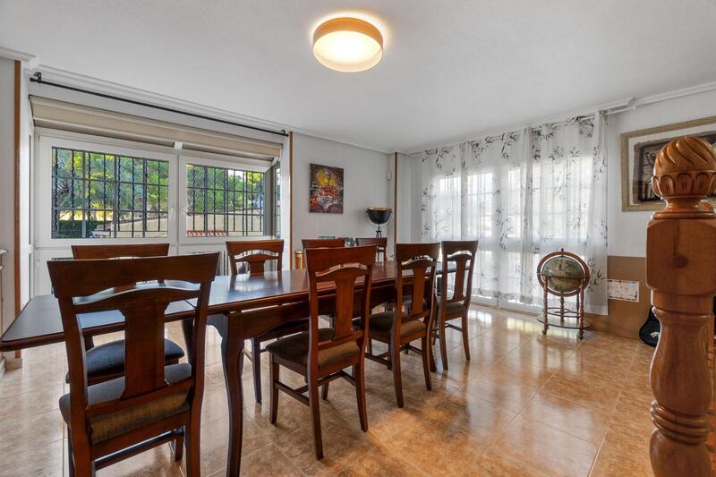 3 sovrum Villa till salu