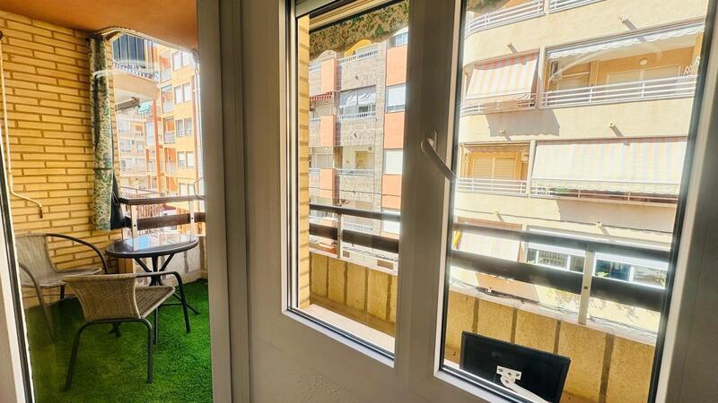 3 спальная комната квартира продается