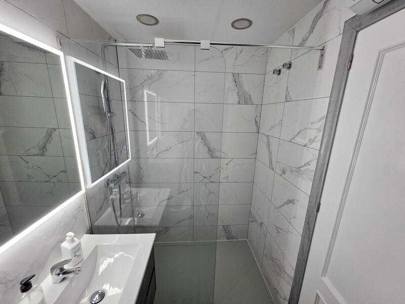 2 Schlafzimmer Appartement zu verkaufen