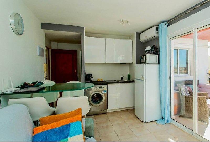 1 bedroom Apartment for sale