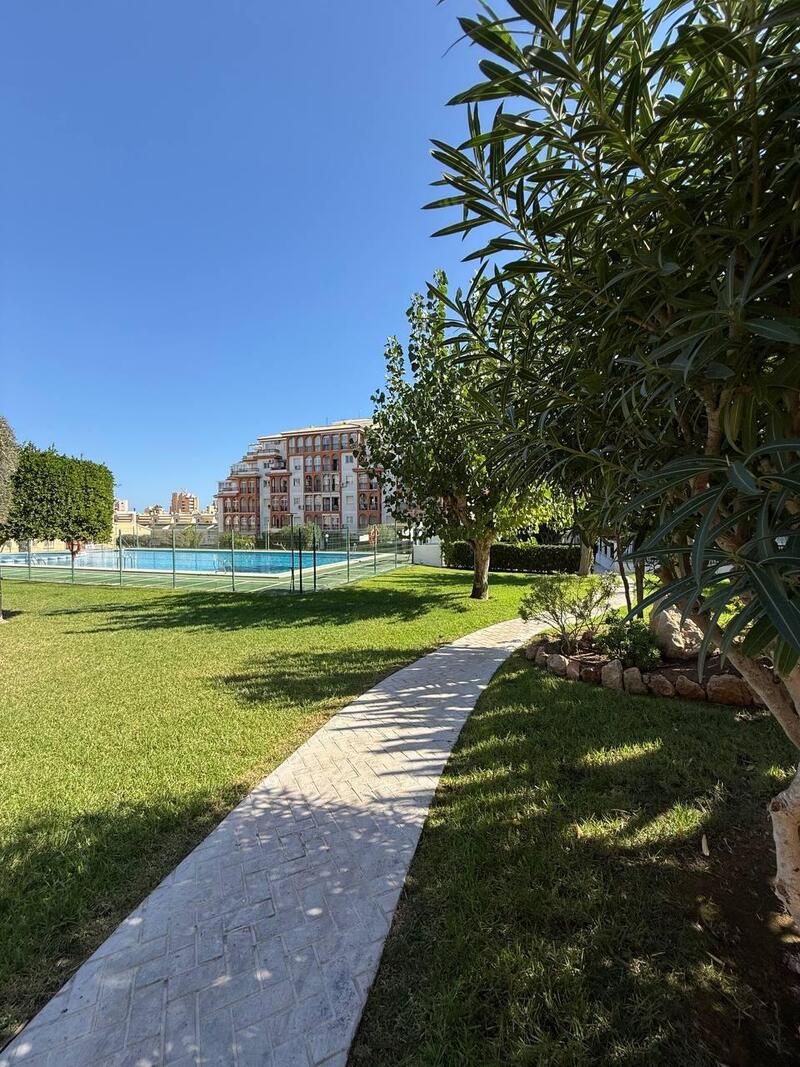 1 bedroom Apartment for sale