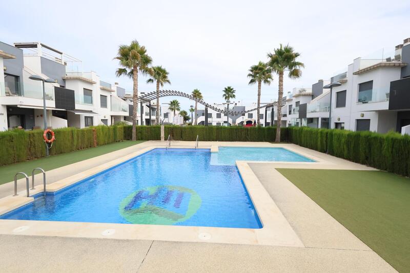 2 Cuarto Villa en venta
