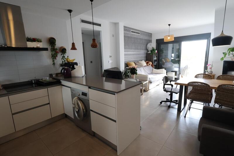2 Cuarto Villa en venta