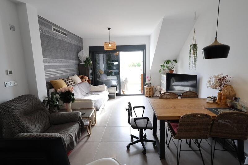 2 Cuarto Villa en venta
