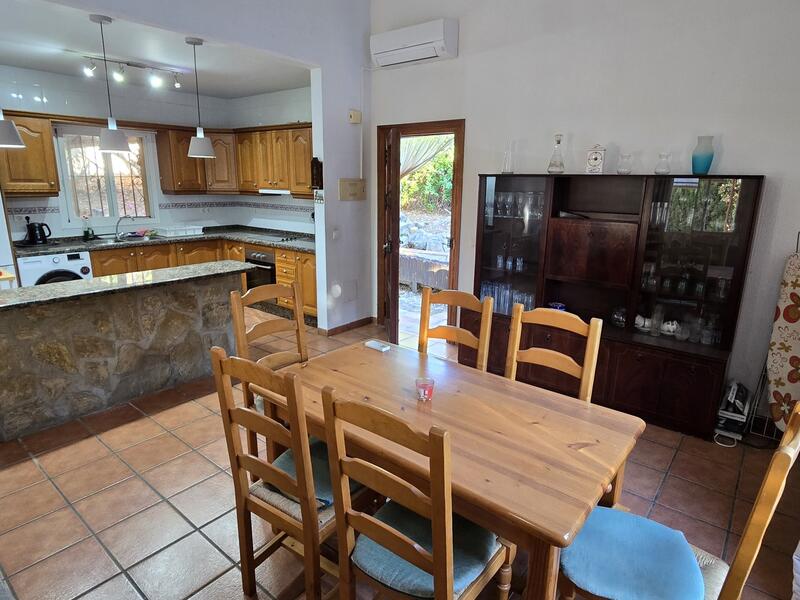 2 bedroom Villa for sale