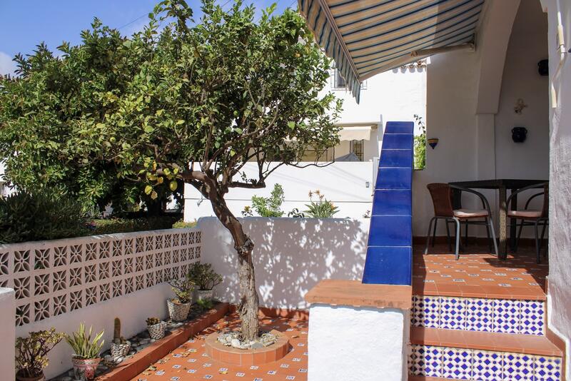 Radhus till salu i Nerja, Málaga