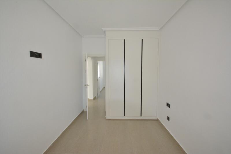 2 Schlafzimmer Villa zu verkaufen