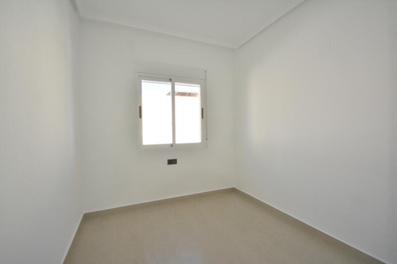 2 Schlafzimmer Villa zu verkaufen