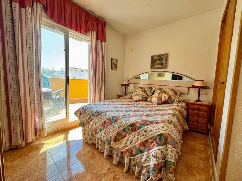 2 slaapkamer Appartement Te koop
