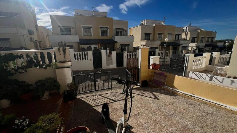 3 Cuarto Adosado en venta 3 Cuarto Adosado en venta