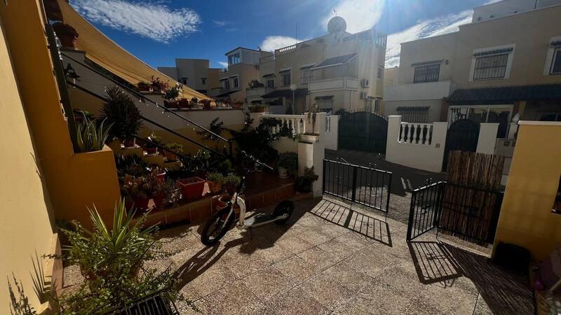 3 Cuarto Adosado en venta 3 Cuarto Adosado en venta