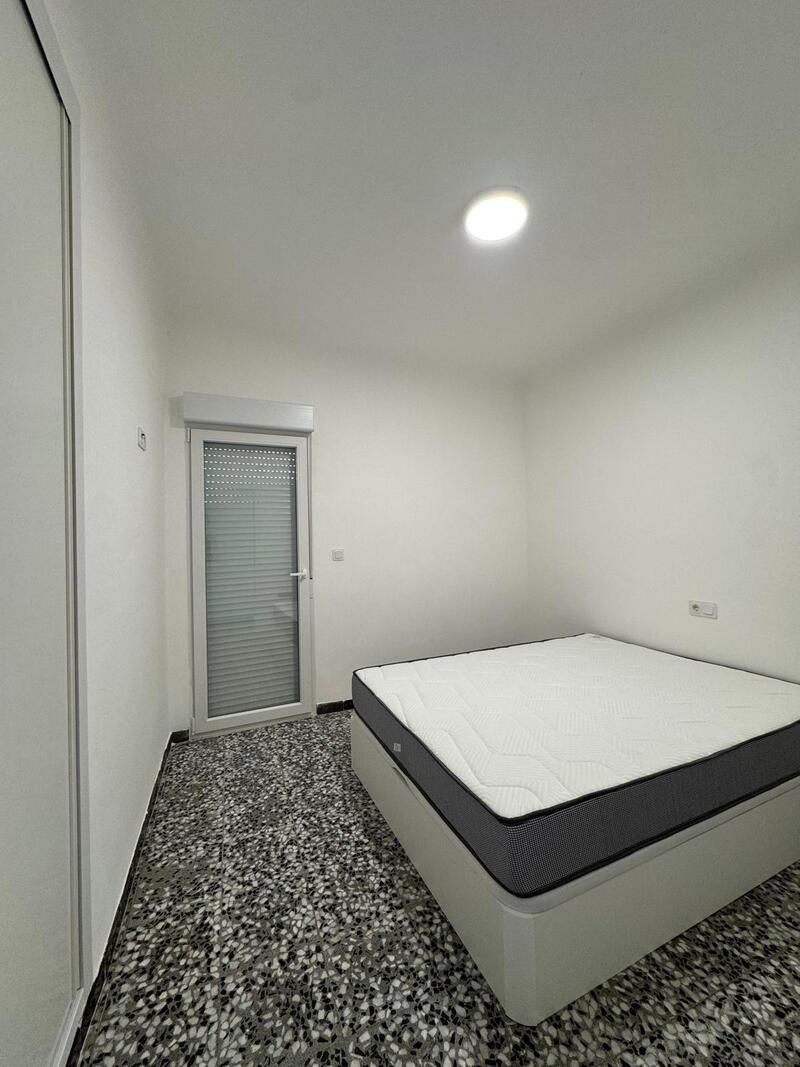 5 chambre Appartement à vendre