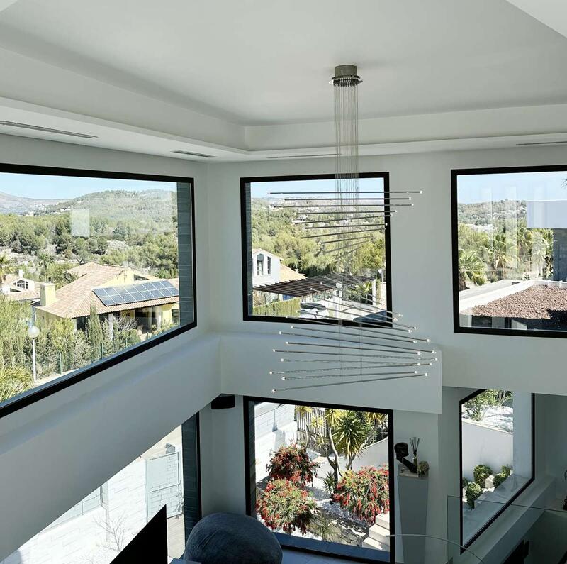 5 soverom Villa til salgs 5 soverom Villa til salgs