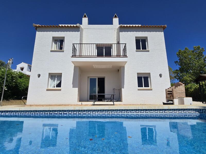 Villa til salg i Puente de Don Manuel, Málaga Villa til salg i Puente de Don Manuel, Málaga