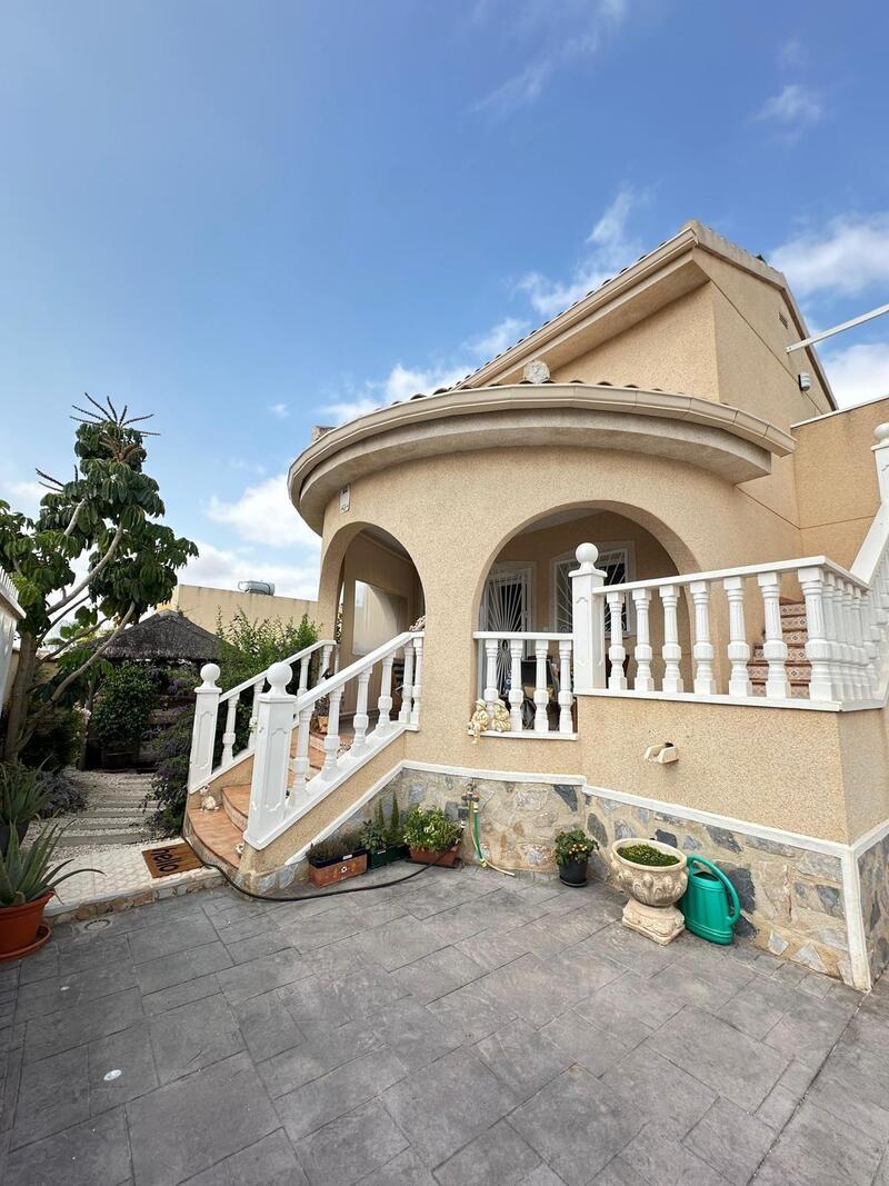 3 Cuarto Villa en venta 3 Cuarto Villa en venta