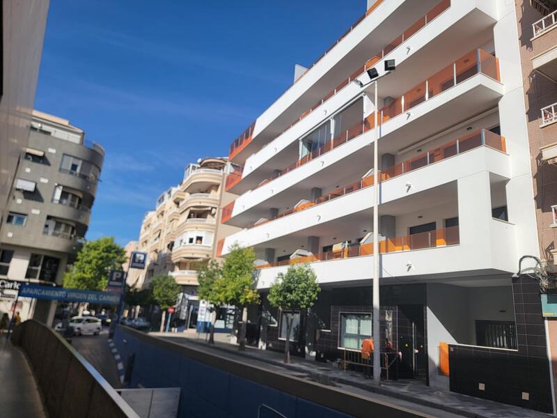 Apartment for sale in Torrevieja, Alicante Apartment for sale in Torrevieja, Alicante