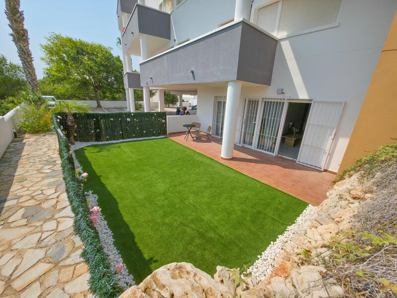 Apartamento en venta en Villamartin, Alicante Apartamento en venta en Villamartin, Alicante