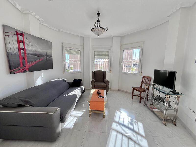 4 slaapkamer Villa Te koop 4 slaapkamer Villa Te koop