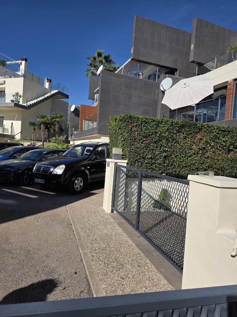 3 soveværelse Villa til salg 3 soveværelse Villa til salg