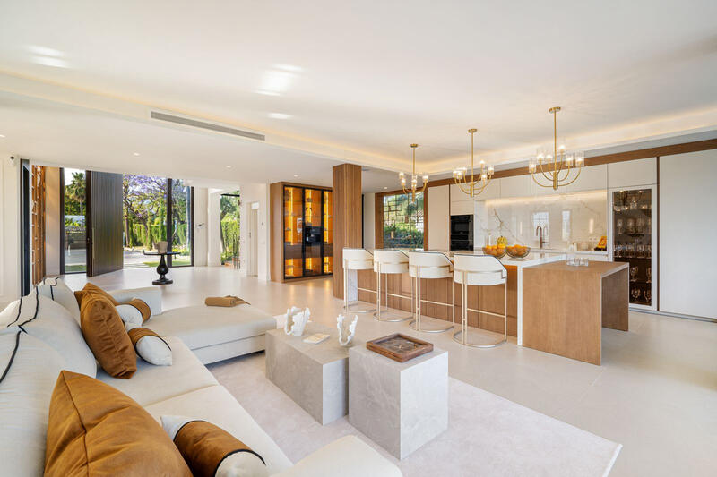 6 sovrum Villa till salu