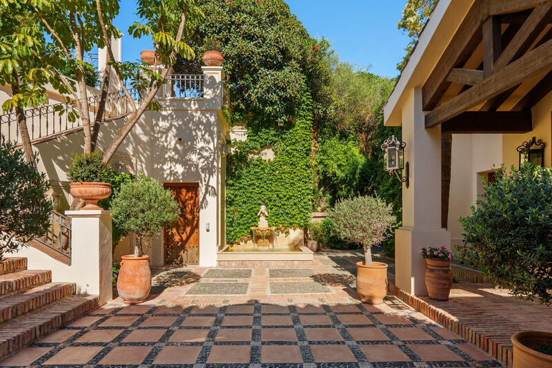 6 Cuarto Villa en venta