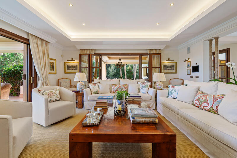 6 Cuarto Villa en venta